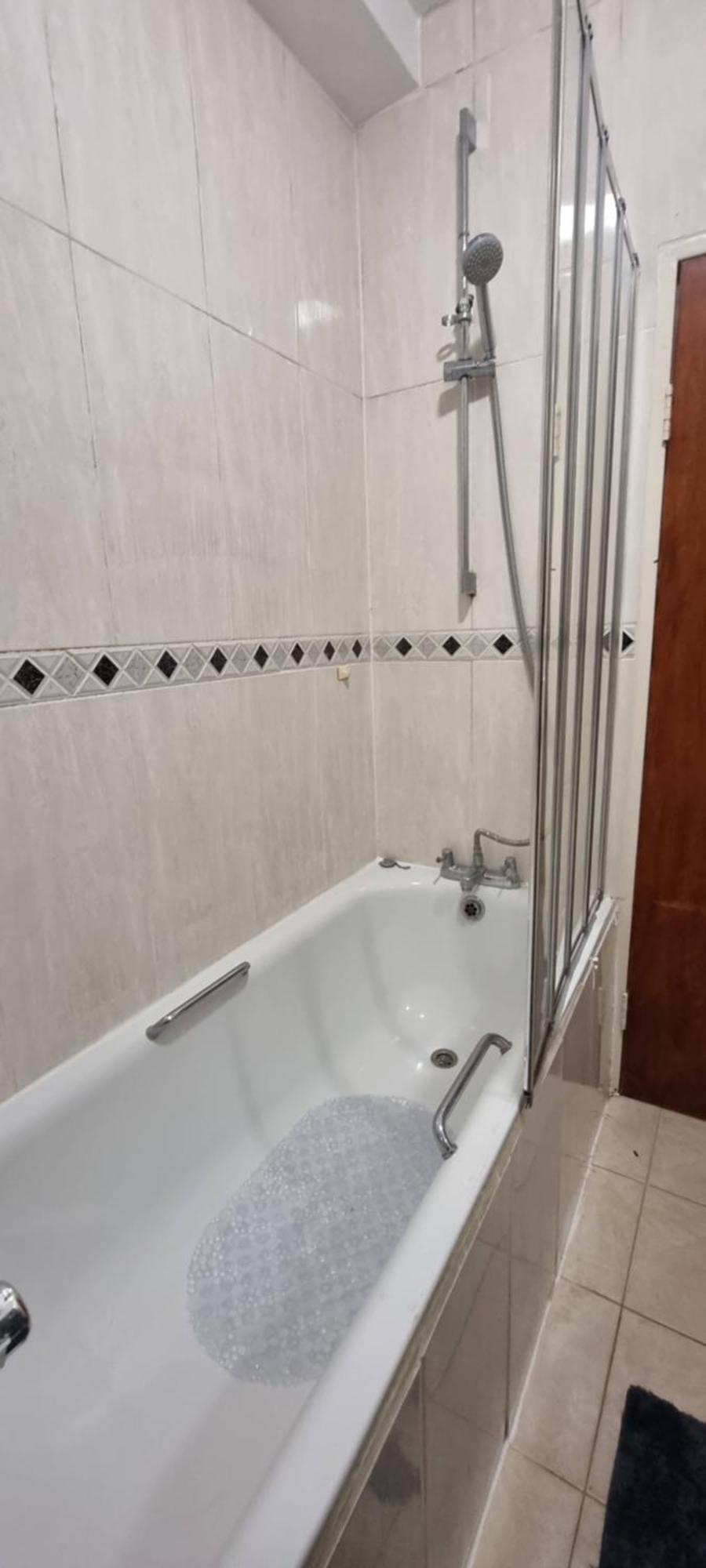 4-Bed Apartment In Central Лондон Екстериор снимка